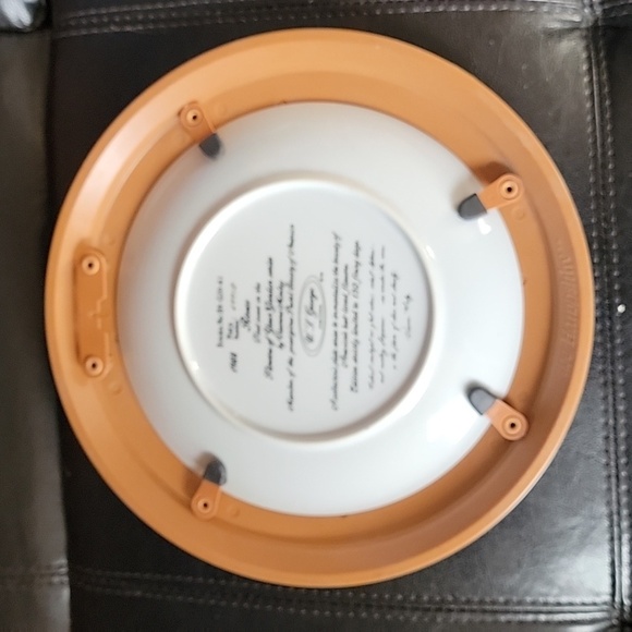 Vintage 1988 W S George, The  Roses Collector Plate - Picture 3 of 4